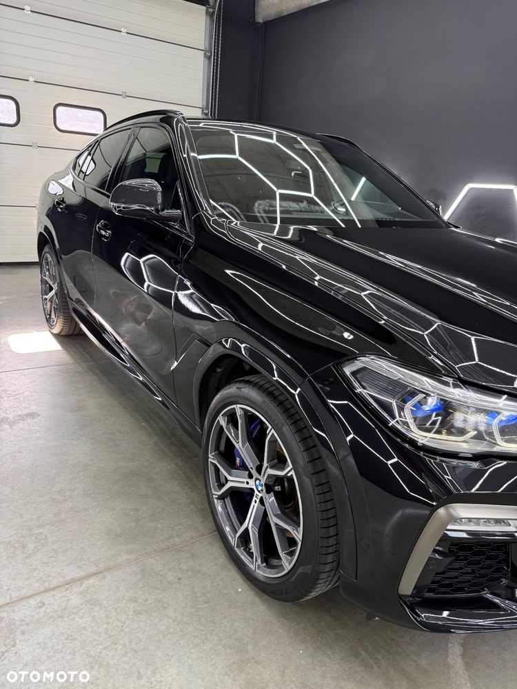 BMW X6M - 19