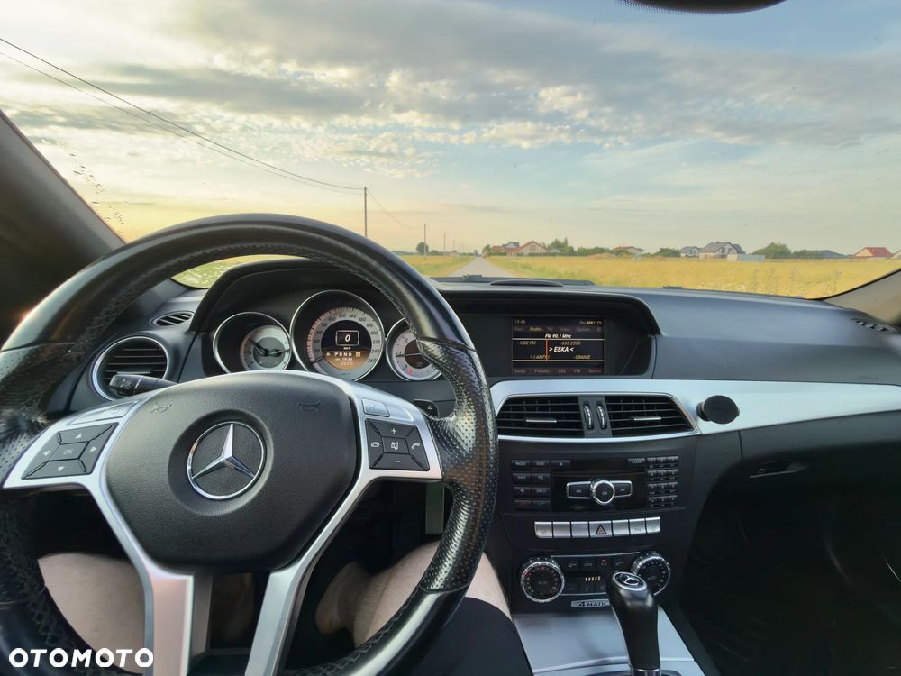 Mercedes-Benz Klasa C 250 CDI BlueEff Avantgarde 4-Matic - 20