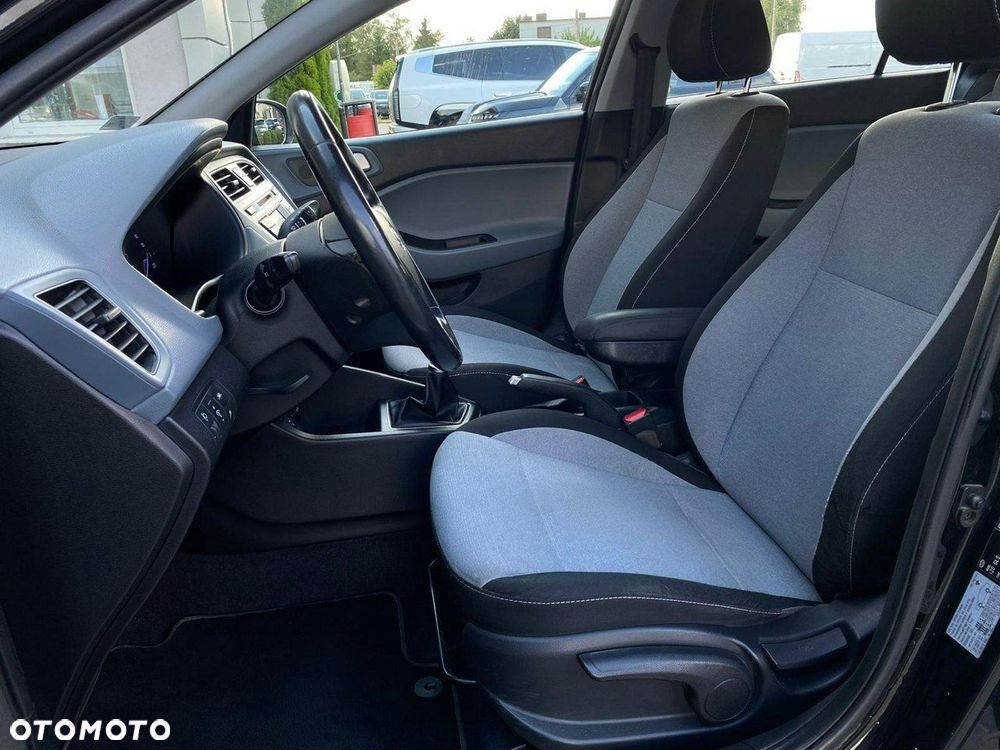 Hyundai i20 1.2 Comfort - 23