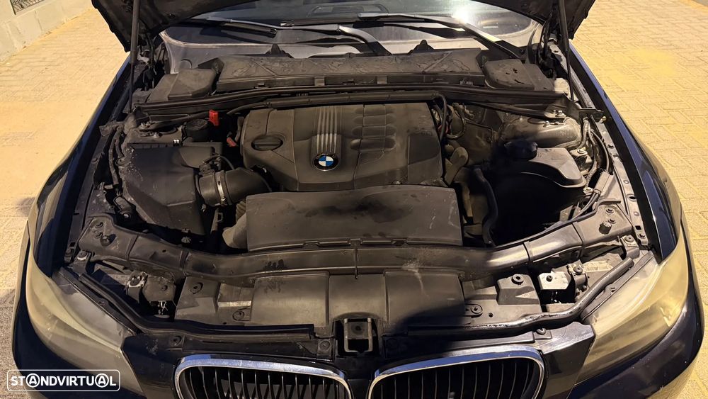 BMW 318 d - 24