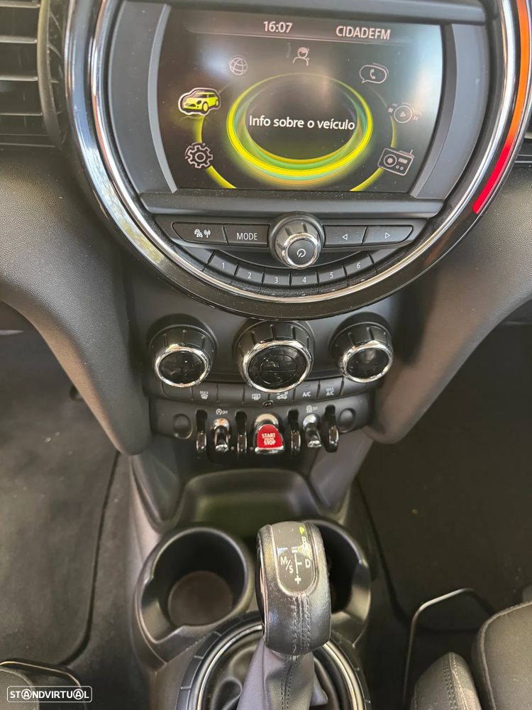 MINI 3 Portas Cooper D Auto - 15