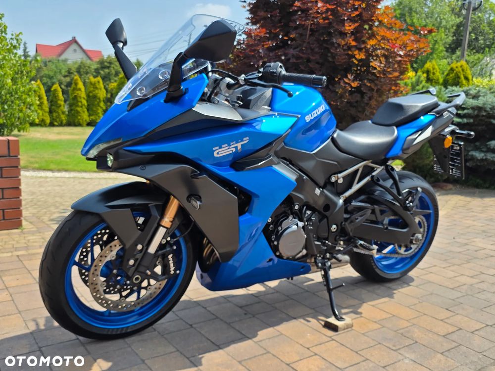 Suzuki GSX 1000 - 8