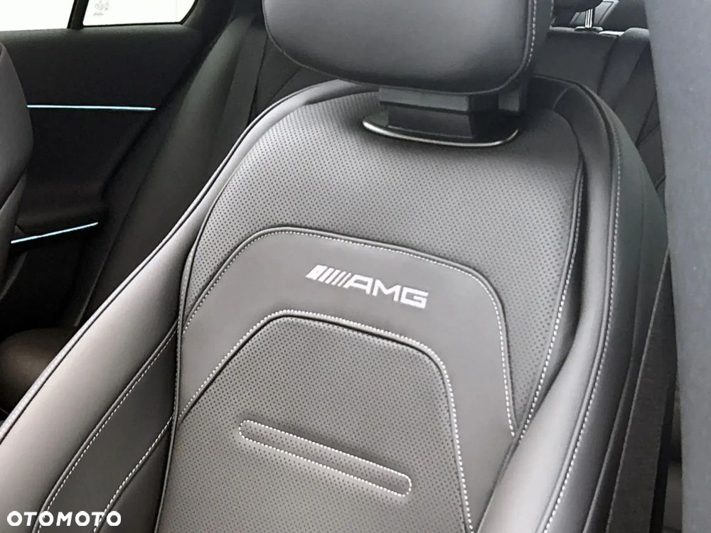 Mercedes-Benz Klasa E AMG 63 4-Matic+ - 10