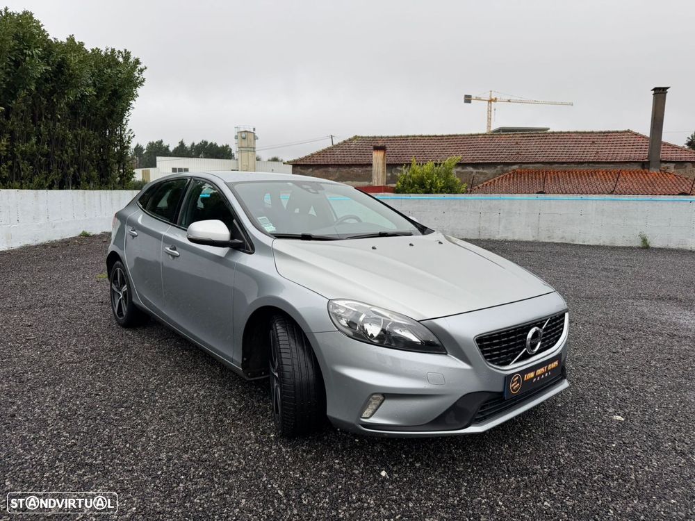 Volvo V40 2.0 D2 R-Design - 2