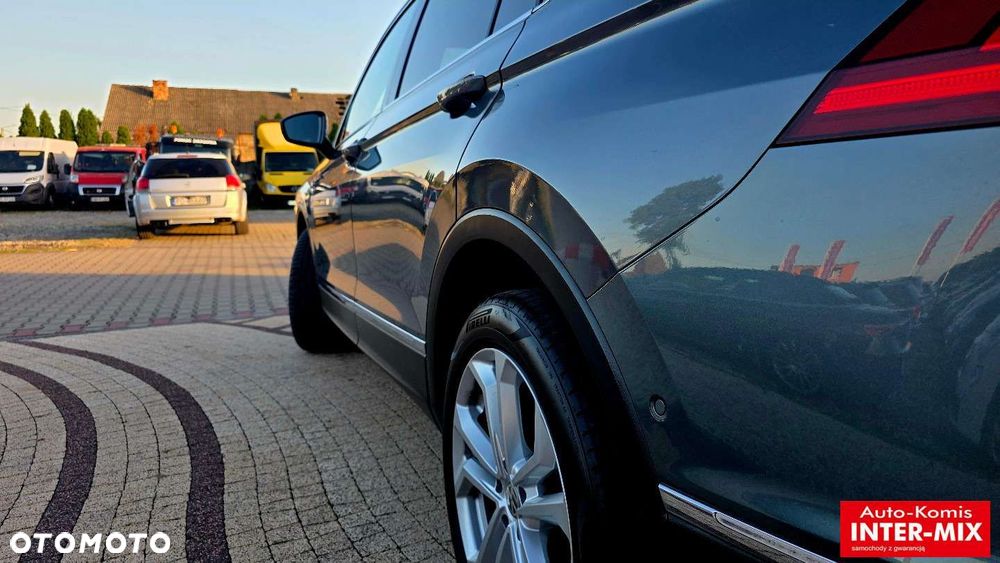 Volkswagen Tiguan - 25