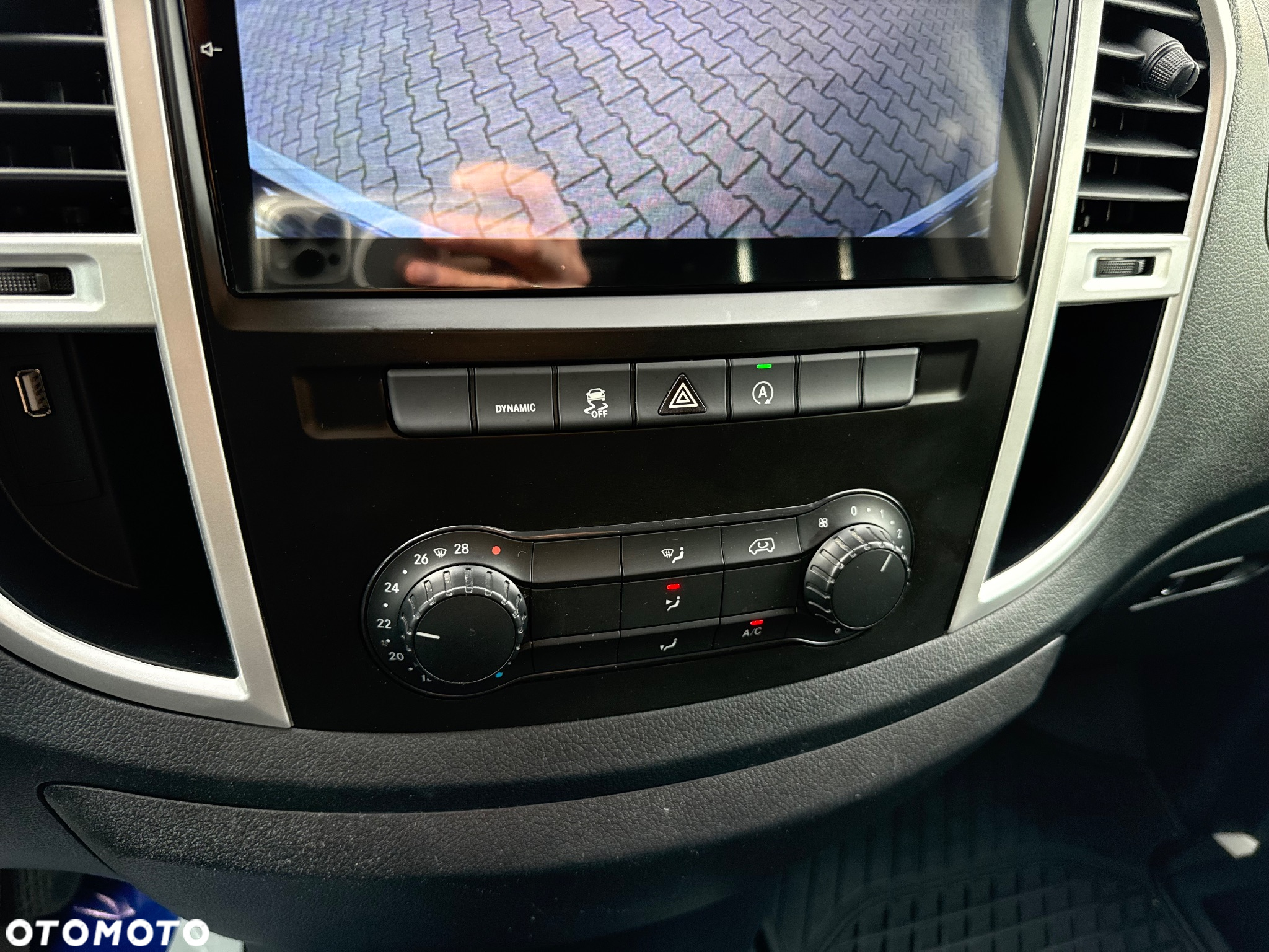 Mercedes-Benz Vito Long 2.0 CDI Automat - 23