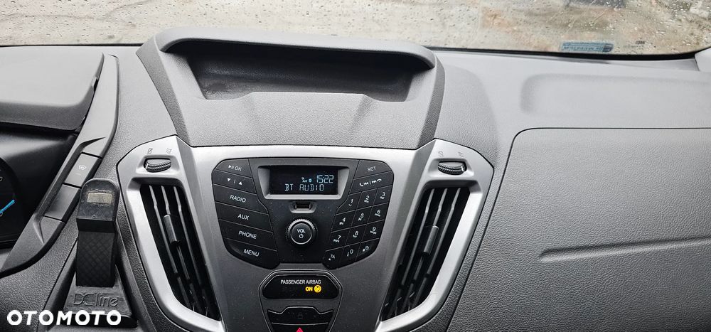 Ford TRANSIT CUSTOM - 18