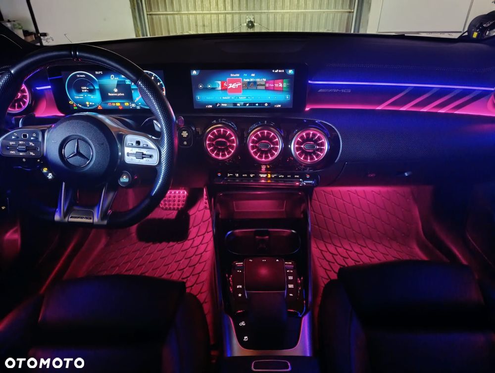 Mercedes-Benz CLA AMG 35 4Matic B AMG Speedshift 7G-DCT - 30