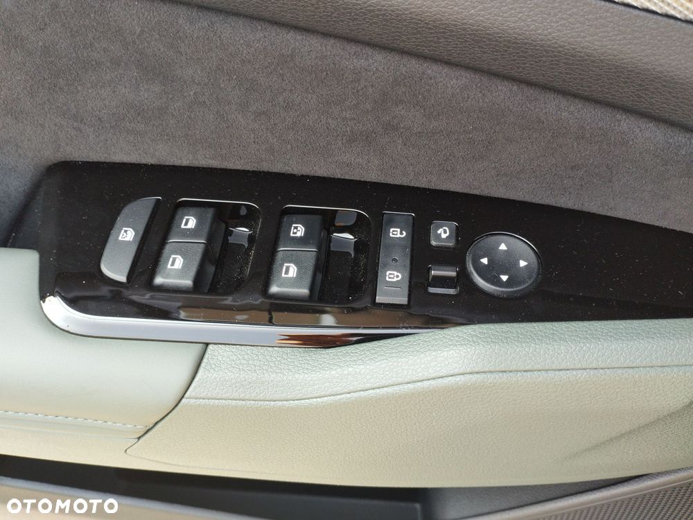Kia Sportage 1.6 T-GDI Anniversary 2WD - 33
