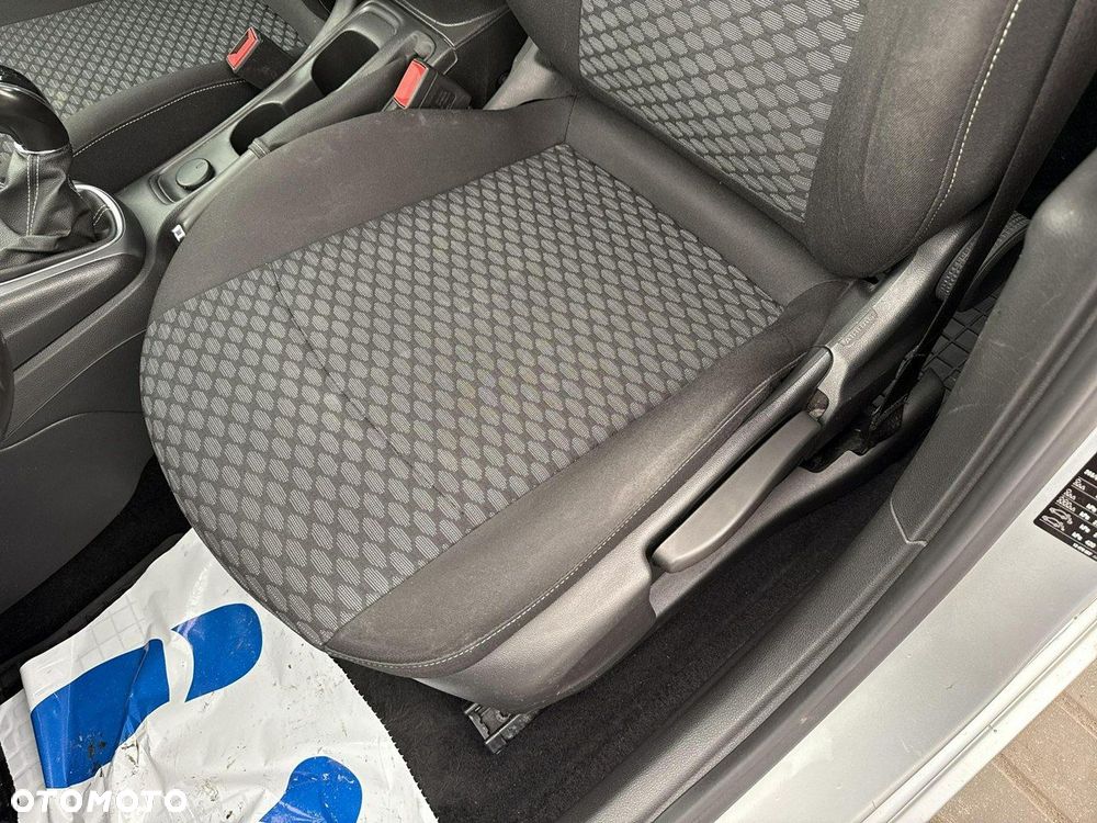 Opel Astra - 17
