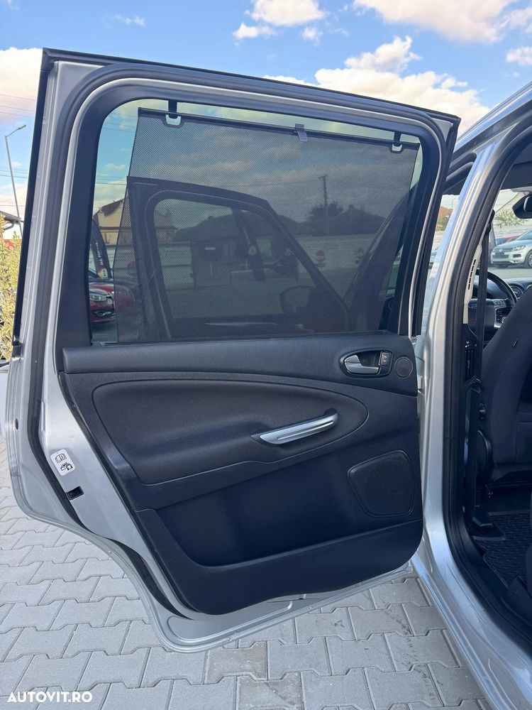Ford Galaxy 2.0 TDCi Titanium - 23