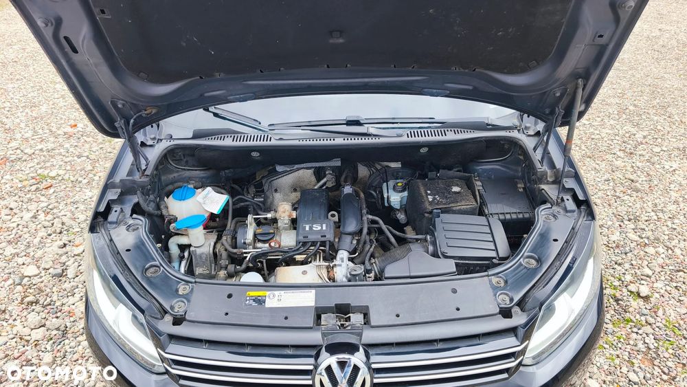 Volkswagen Touran 1.2 TSI Trendline - 36