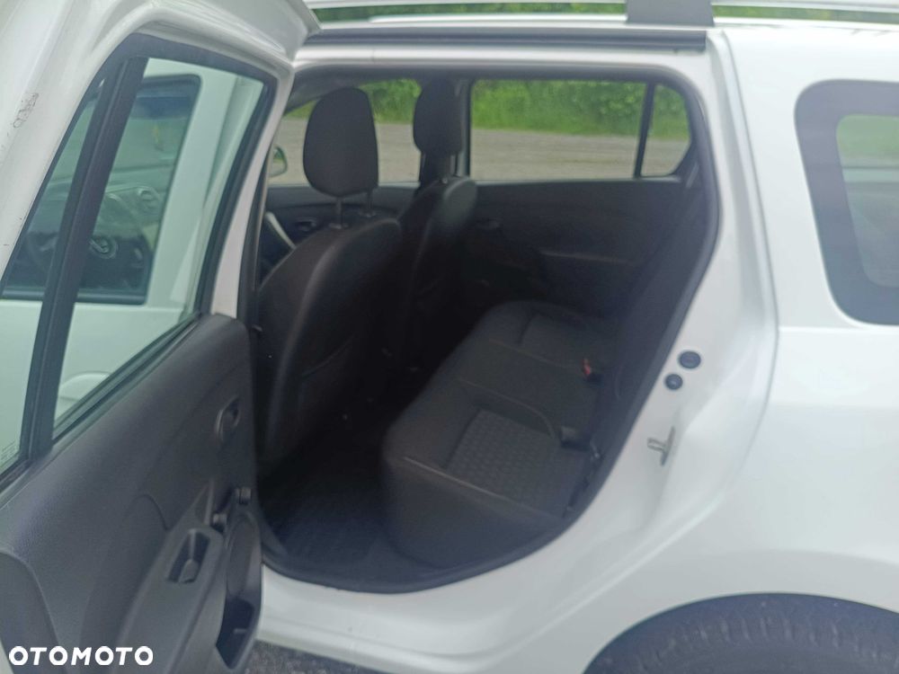 Dacia Logan - 7