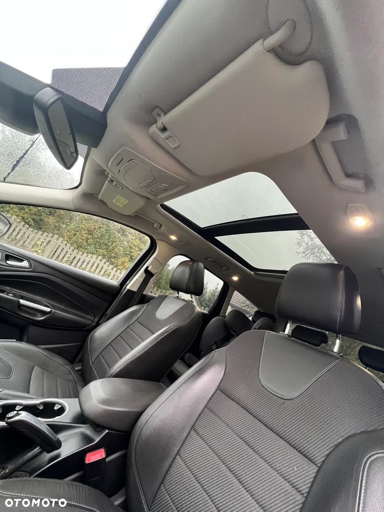 Ford Kuga 2.0 TDCi 4x4 Titanium - 6