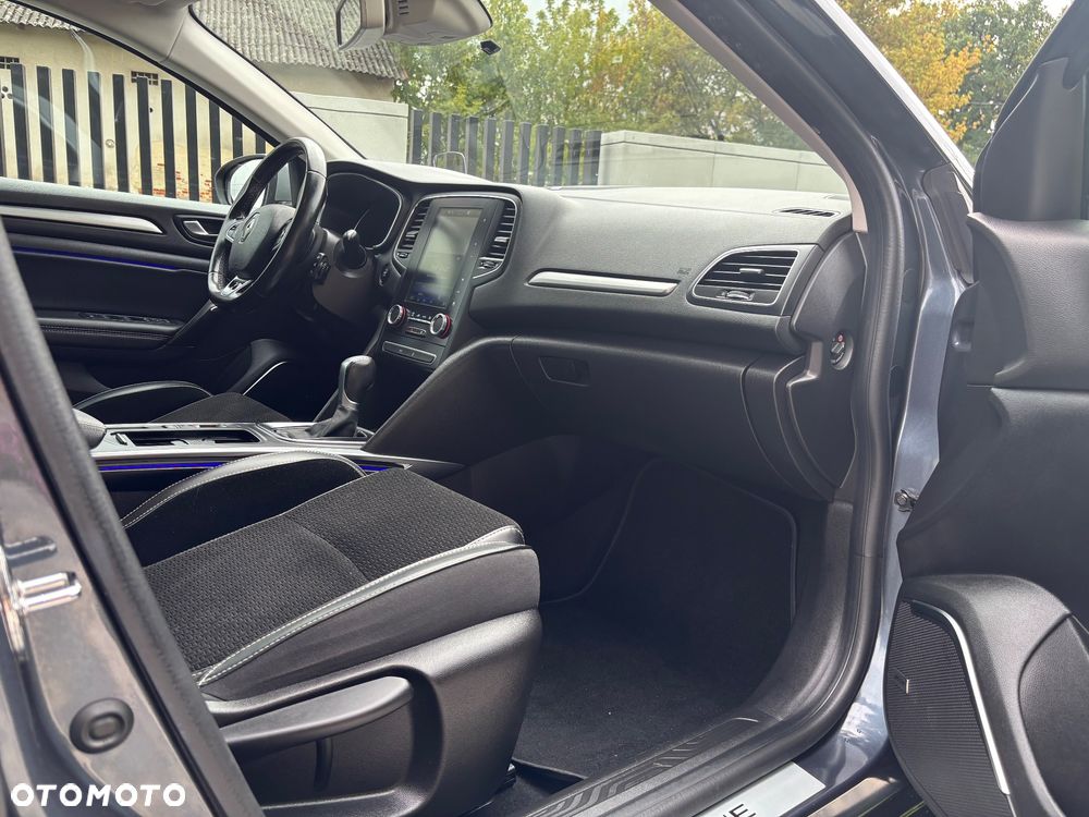 Renault Megane 1.3 TCe FAP GT Line EDC - 39