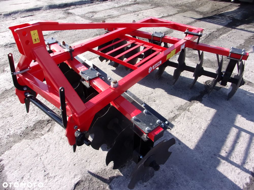 Akpil Brona Talerzowa Ciężka Hydraulicznie Składana BTCH 40 Euro-Masz, Brona talerzowa kompaktowa BT250, BT270, BT300 Metanga, Bomet, Euro-Masz; Brona talerzowa mini-simply BT160, BT180, BT200, BT220 Metanga, Euro-Masz, Brona talerzowa 2-walcowa typu "V", 4-walcowa typu "X" Bomet, Akpil - 38
