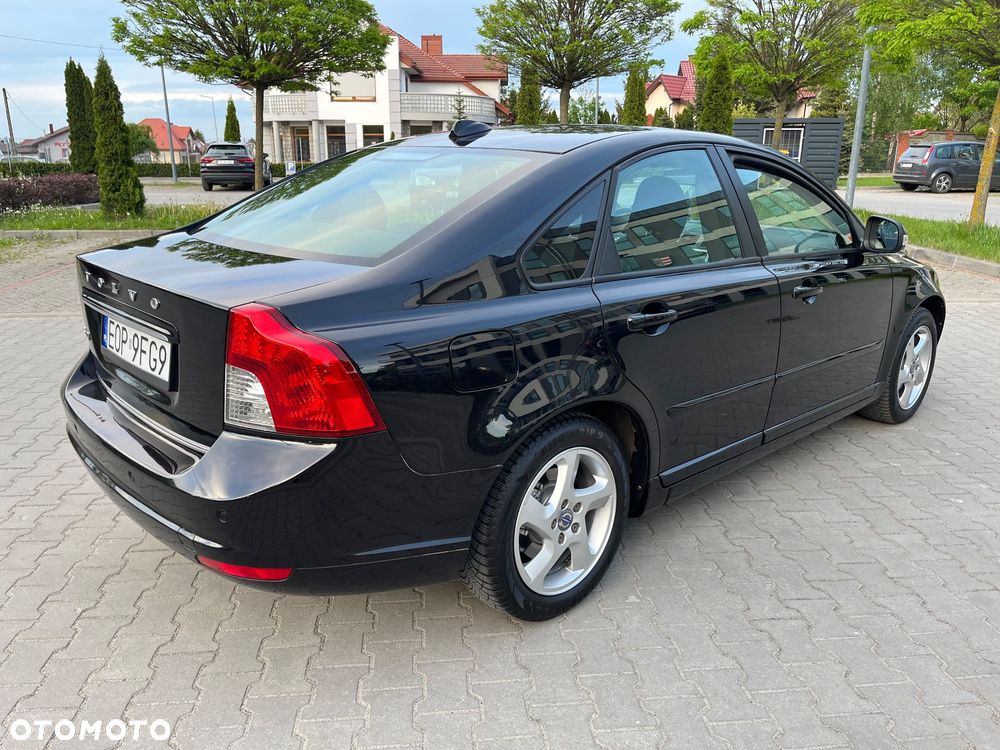 Volvo S40 D2 DRIVe Momentum Start-Stop - 4