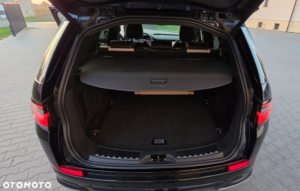 Land Rover Discovery Sport - 23