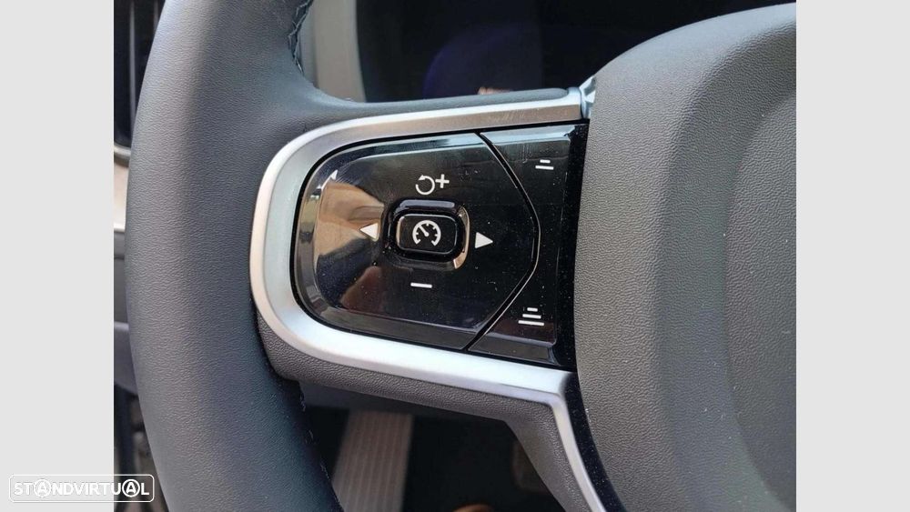 Volvo XC 60 2.0 T6 PHEV Plus Bright AWD - 16