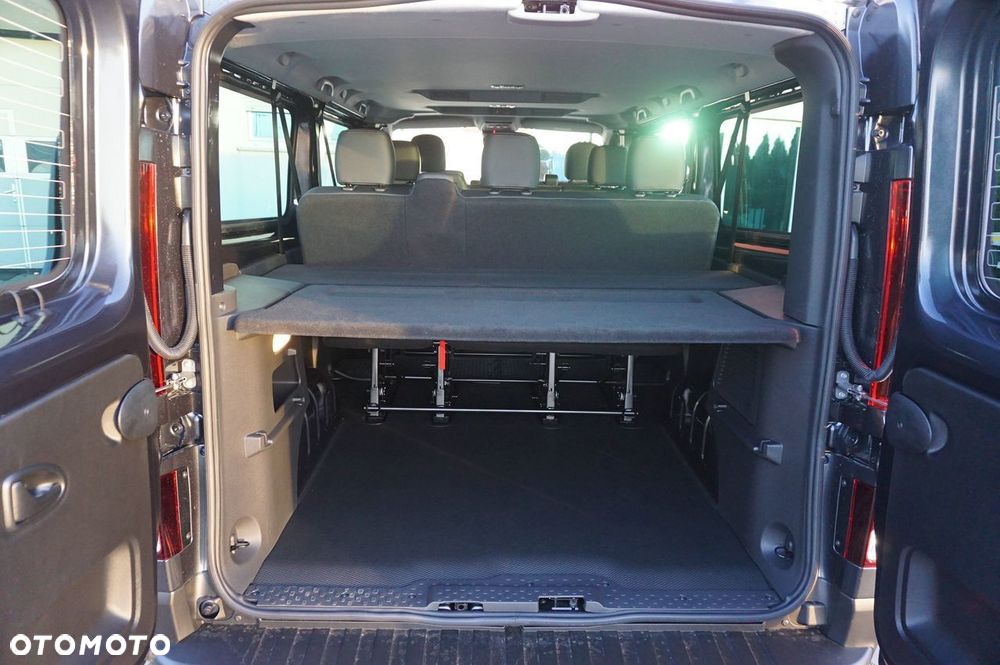 Renault Trafic - 24