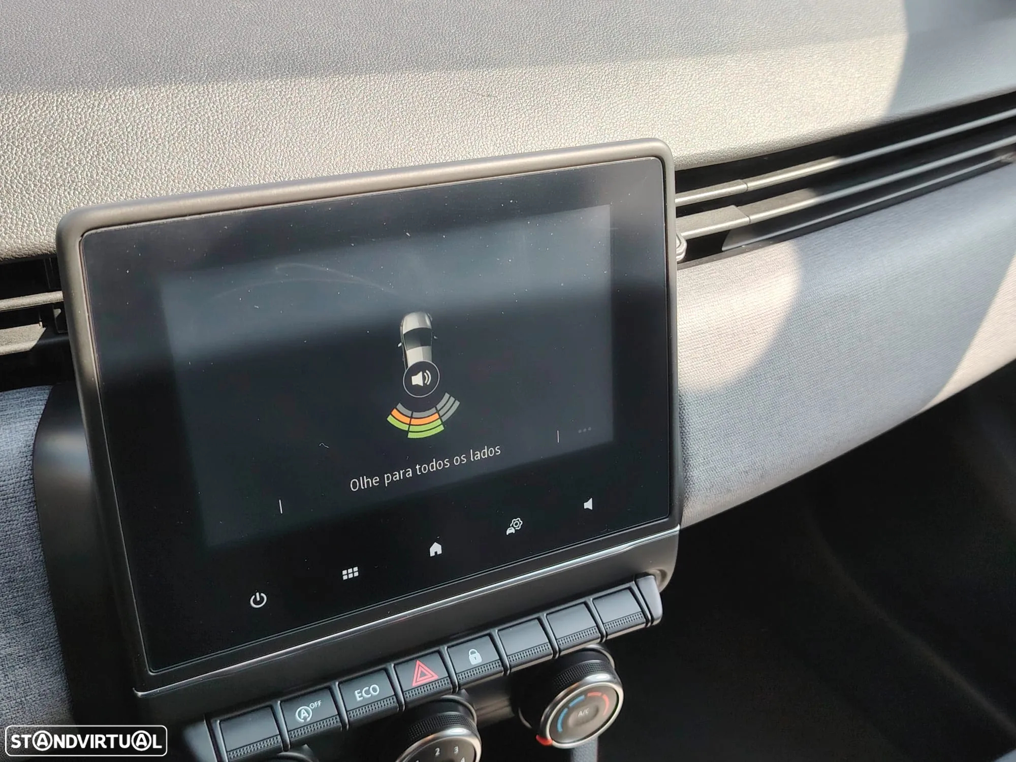 Renault Clio 1.0 TCe Intens Bi-Fuel - 18