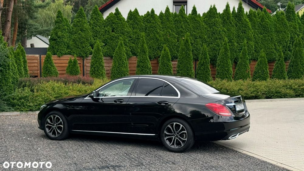 Mercedes-Benz Klasa C 180 7G-TRONIC - 2