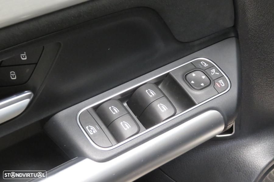 Mercedes-Benz GLA 180 d AMG Line - 21