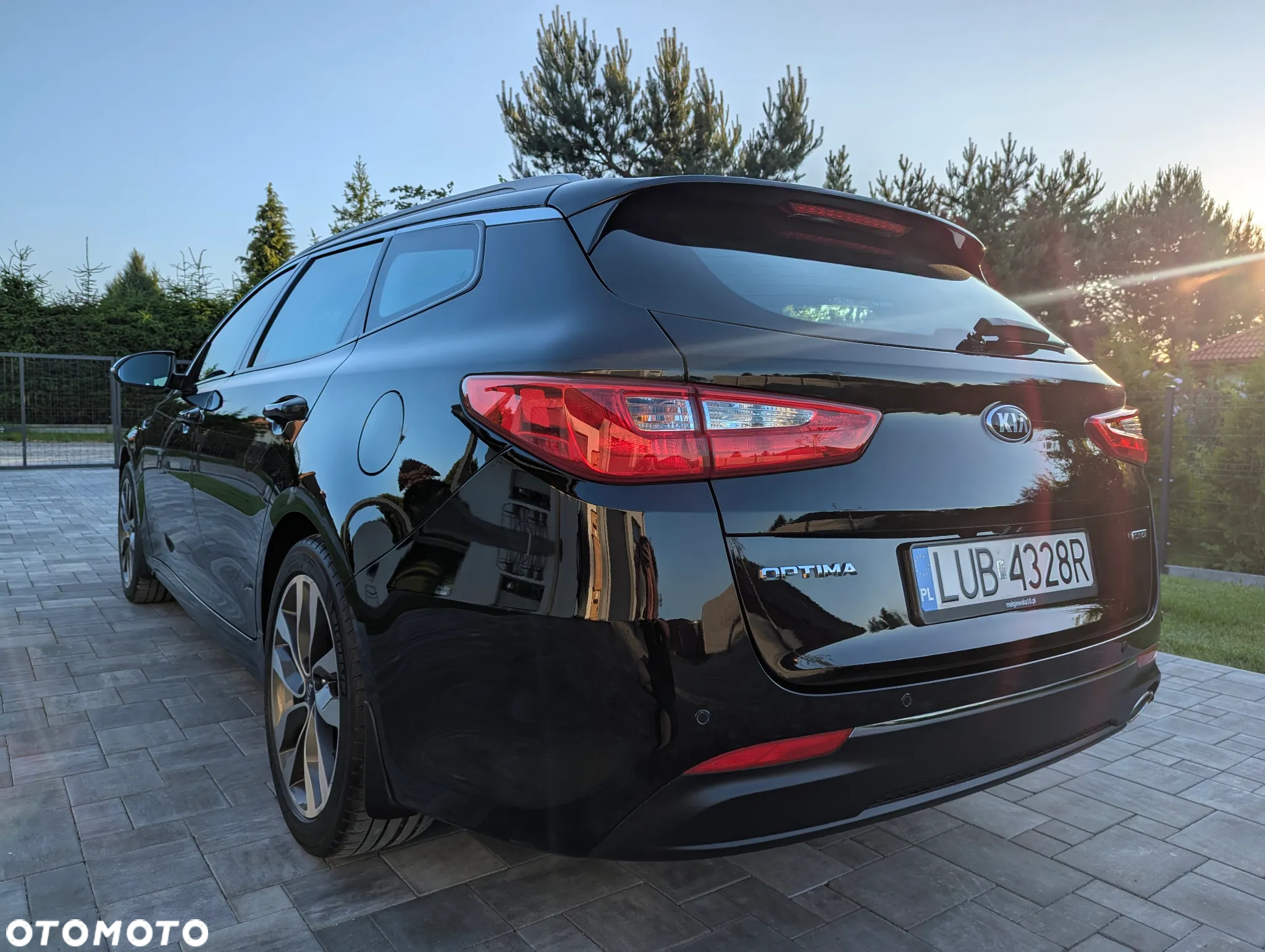Kia Optima 1.7 CRDI M - 12