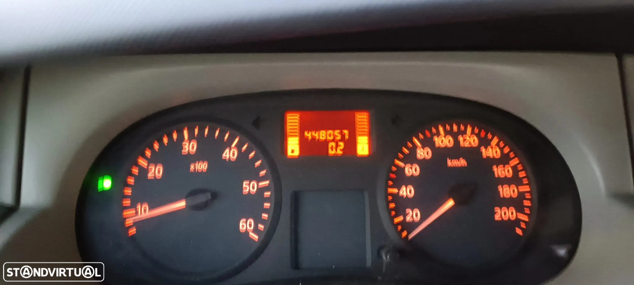 Renault TRAFIC 1.9 DCi 6 Lug + AC - 11