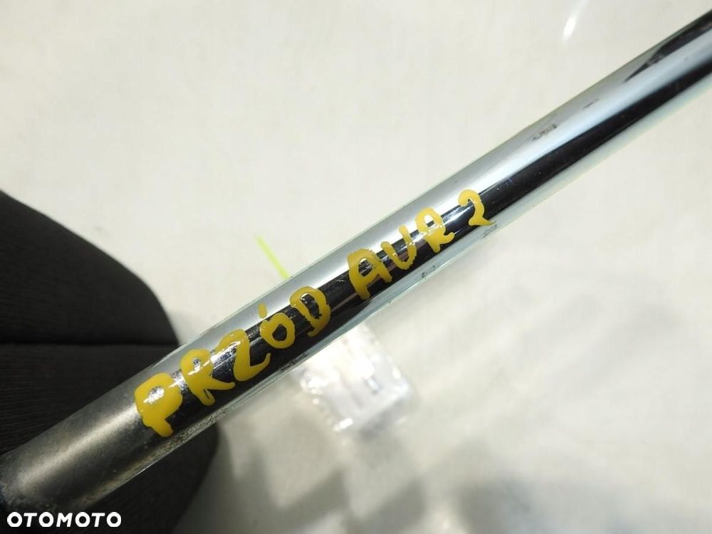 ZAGŁÓWEK PRZÓD TOYOTA AURIS II - 3