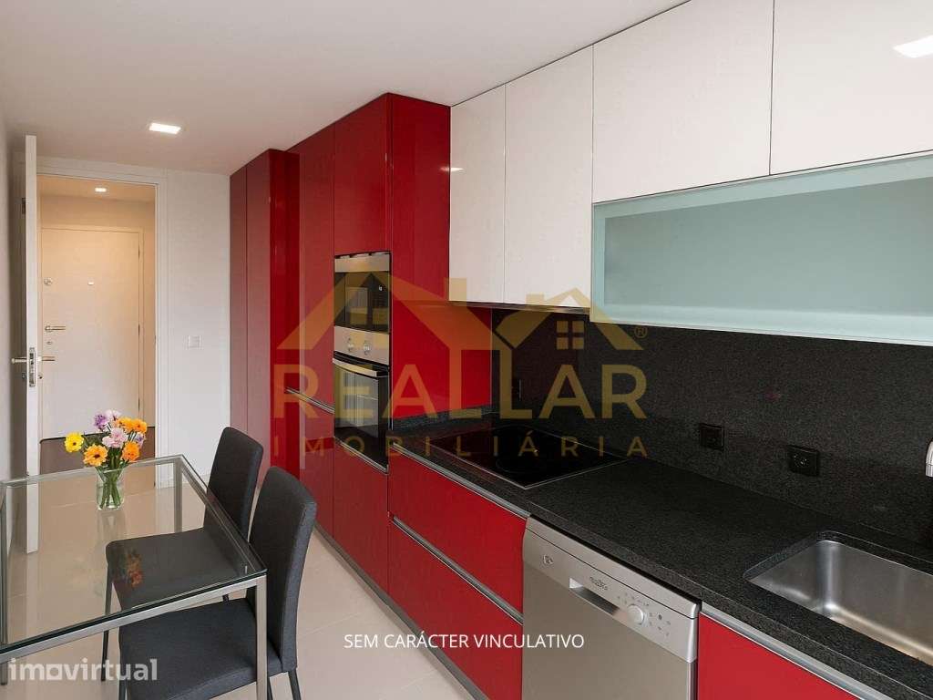 Excelente apartamento T1 próximo ao mar - Póvoa de Varzim - Grande imagem: 3/28