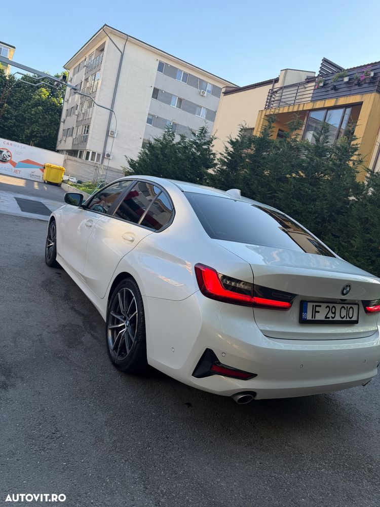 BMW 3 Series 2019 — imagine 12