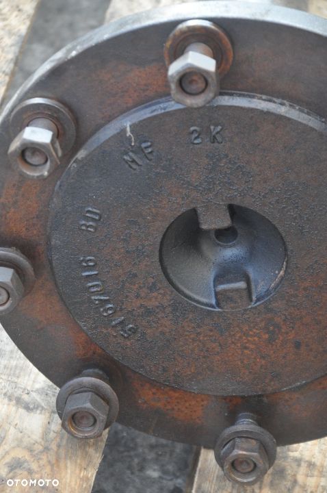 PÓŁOŚ PÓŁOŚKA WAŁEK NEW HOLLAND TM  CASE MXM 140 NR 5167016 - 2