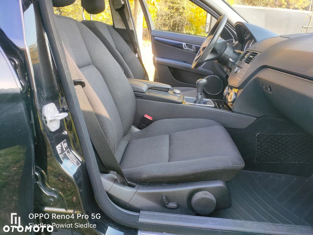 Mercedes-Benz Klasa C 180 BlueEFFICIENCY - 14