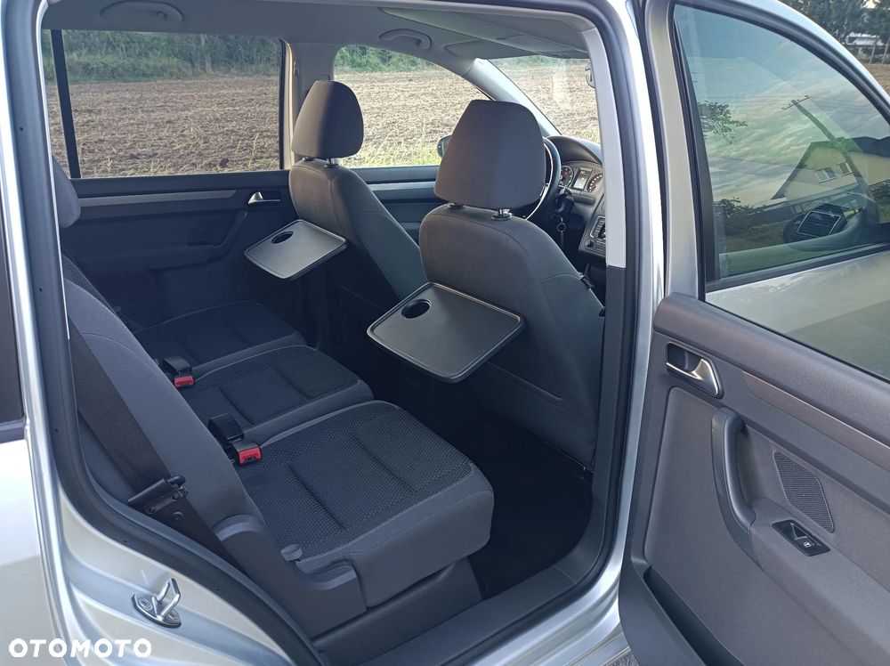 Volkswagen Touran 1.4 TSI Comfortline Perfectline - 11