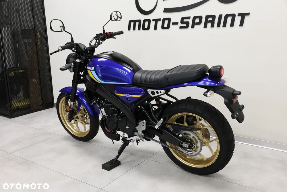 Yamaha XSR - 9