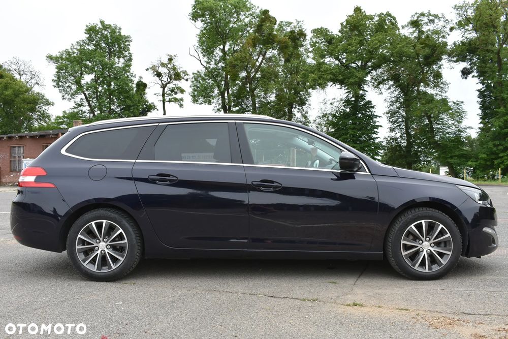 Peugeot 308 BlueHDi 150 Automatik Stop & Start Allure - 12