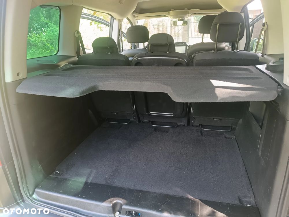 Citroën Berlingo Multispace BlueHDi 120 S&S SHINE - 13