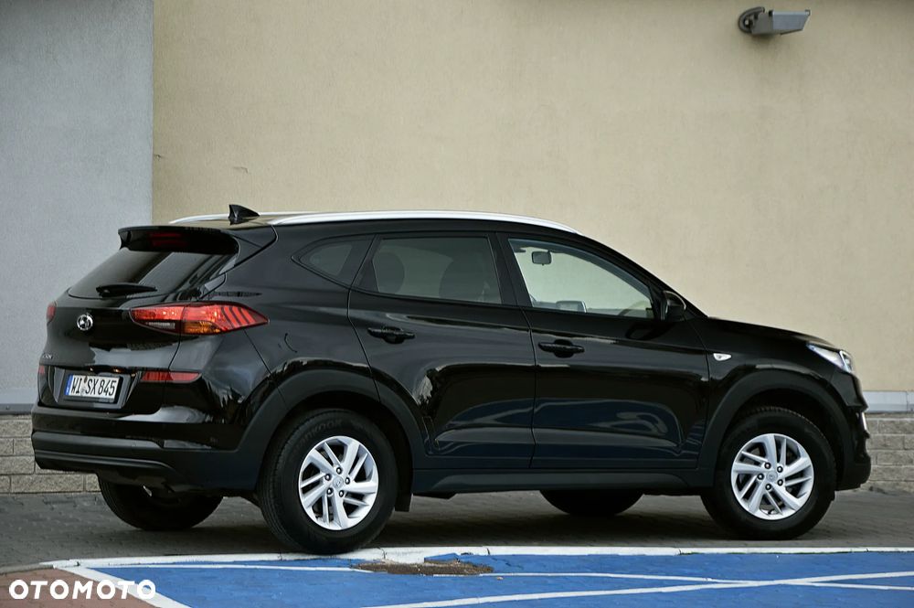Hyundai Tucson 1.6 GDi 2WD Select - 24