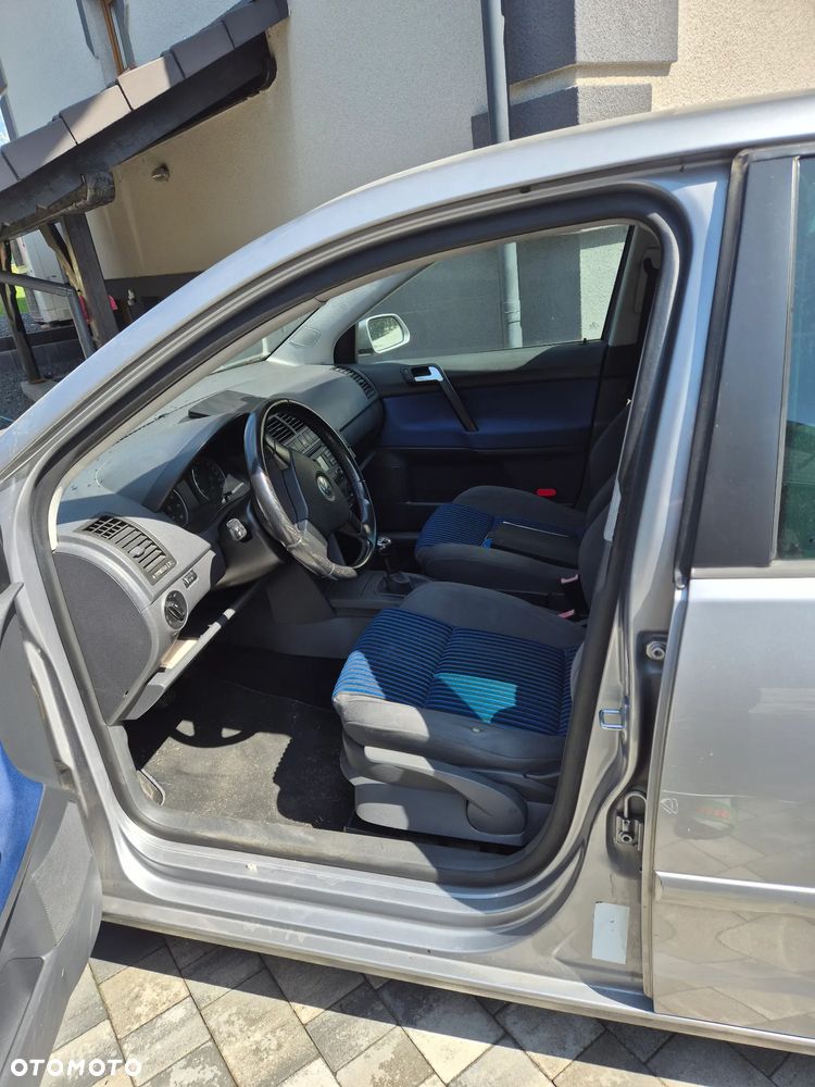 Volkswagen Polo 1.4 16V - 5