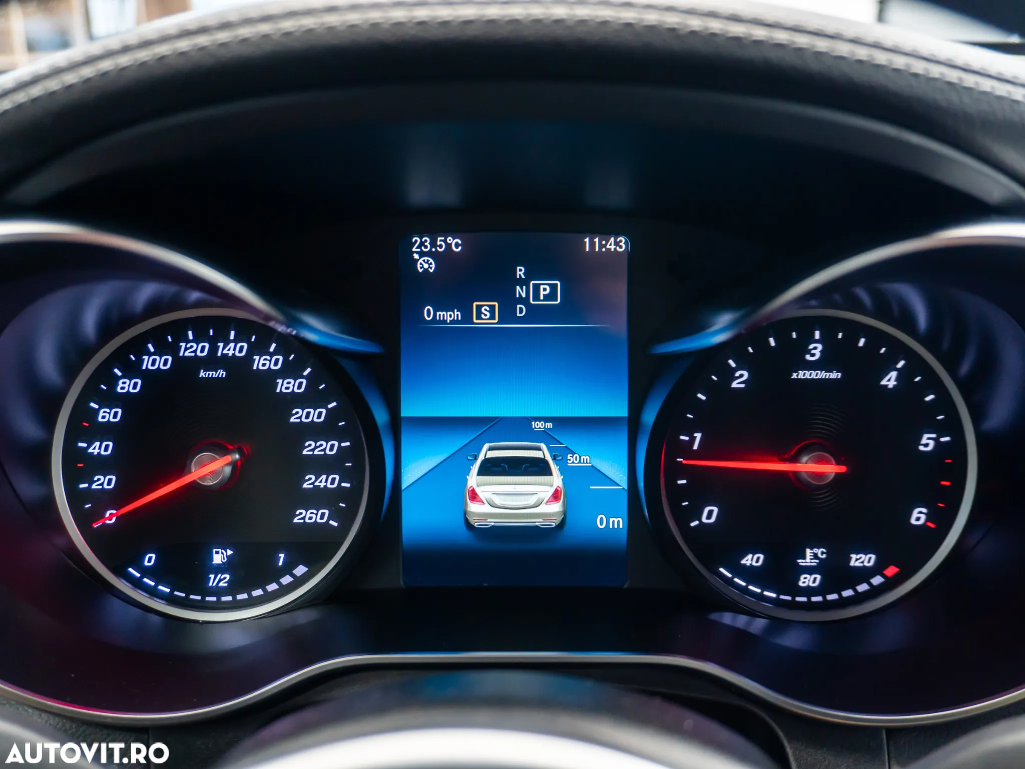Mercedes-Benz GLC 200 d - 40