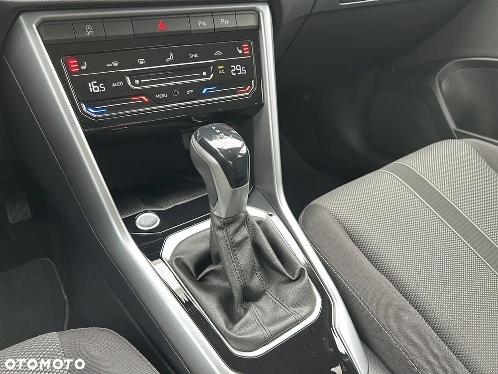 Volkswagen T-Roc 1.5 TSI Life Plus DSG - 26