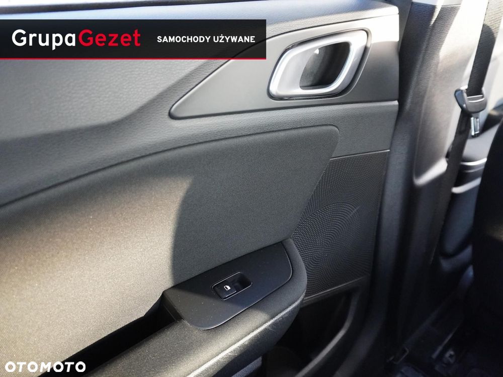 Kia XCeed 1.5 T-GDI M - 31