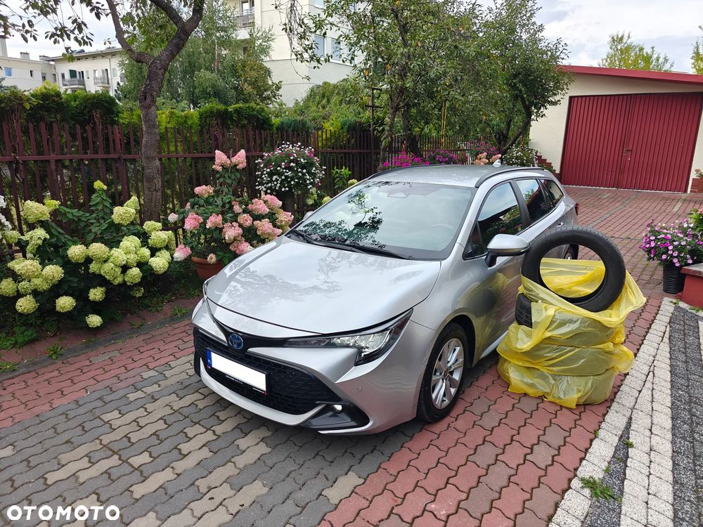 Toyota Corolla 1.8 Hybrid Comfort - 2