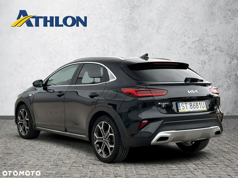 Kia XCeed 1.5 T-GDI M - 3