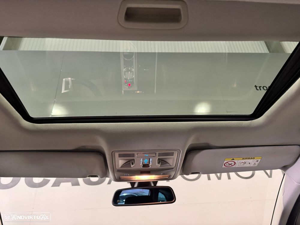 Jaguar XF Sportbrake 2.2 D R-Sport - 26