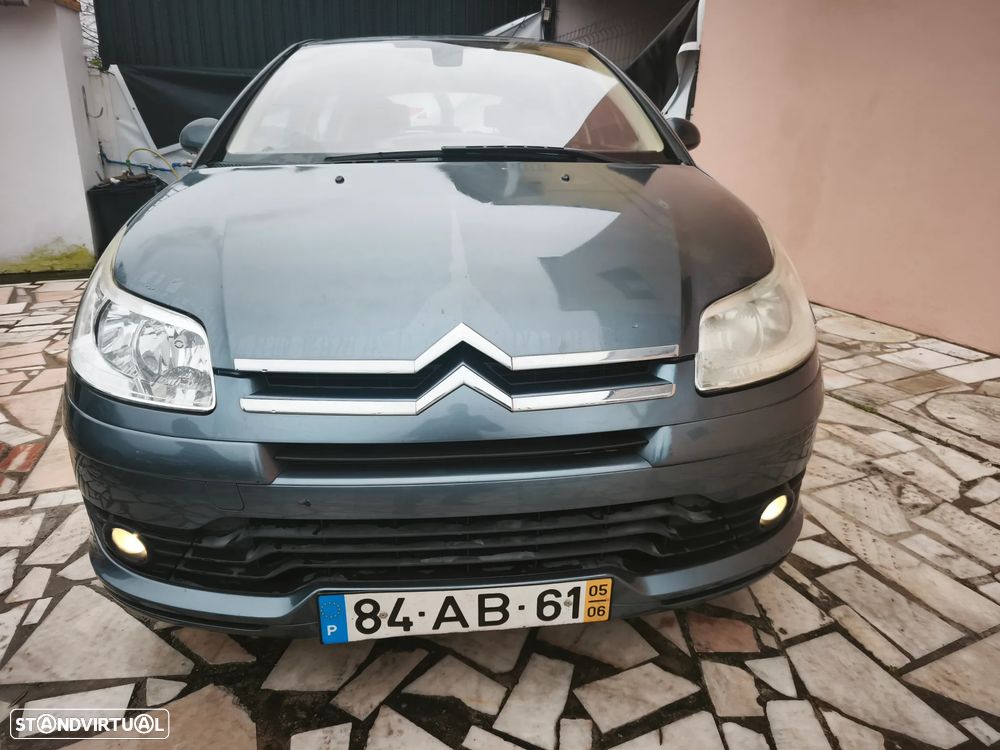 Citroën C4 1.6 HDi 110 VTR Pack - 42