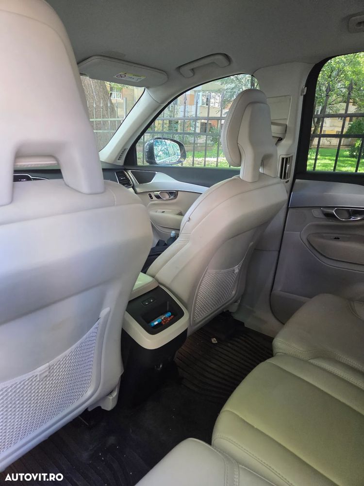 Volvo XC 90 B5 MHEV AWD 7 locuri Momentum - 4