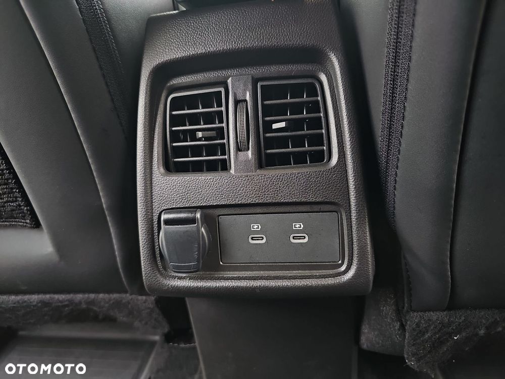 Renault Symbioz 1.6 E-Tech Full Hybrid 145 Techno - 32