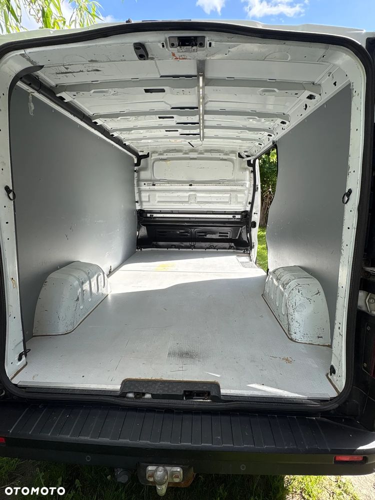 Renault Trafic - 11